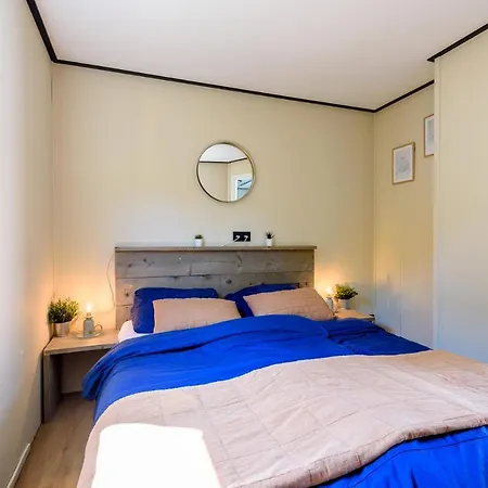 Dağ evi Gezellig Aan De Veluwse Bosrand